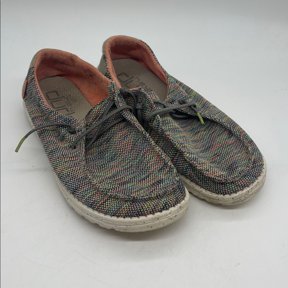 Hey Dude Wendy Sox Peacok Pink Slip-On Shoes Sz 8